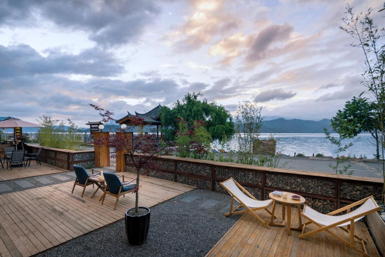 Bamboo Cultural Lake Inn Ninglang Yi Exterior foto